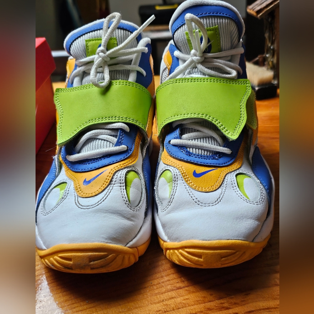 Nike speed turf size 7